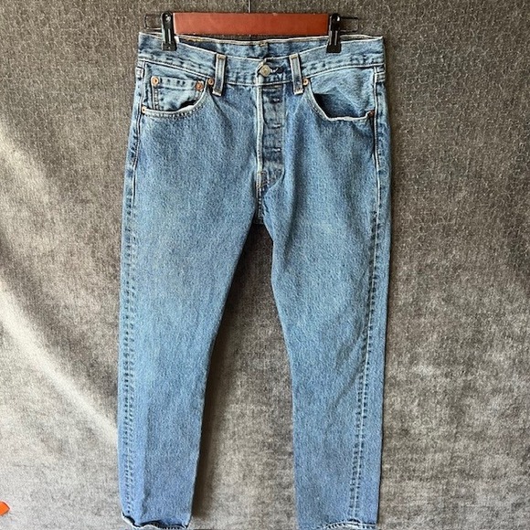 Levi's 501 Jeans Men's W29 L32 Blue Denim Button Fly Straight Leg Classic - Picture 2 of 8